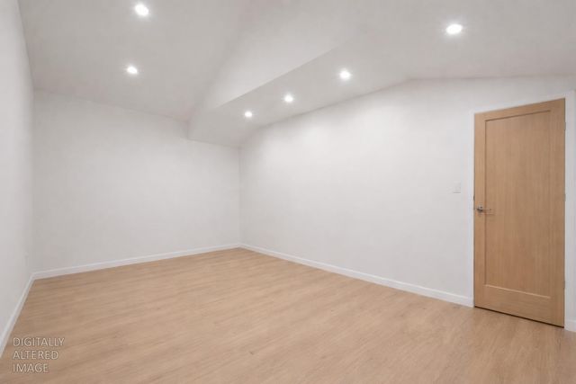 2124 Gerber Ave, Sacramento, CA 95817