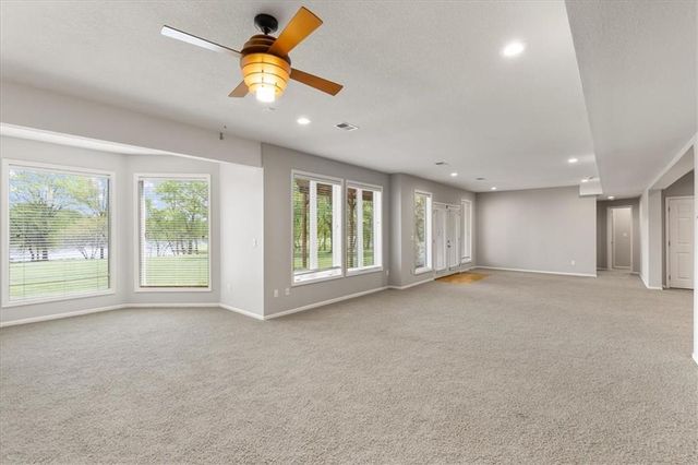 12406 NE 172nd Street, Kearney, MO 64060