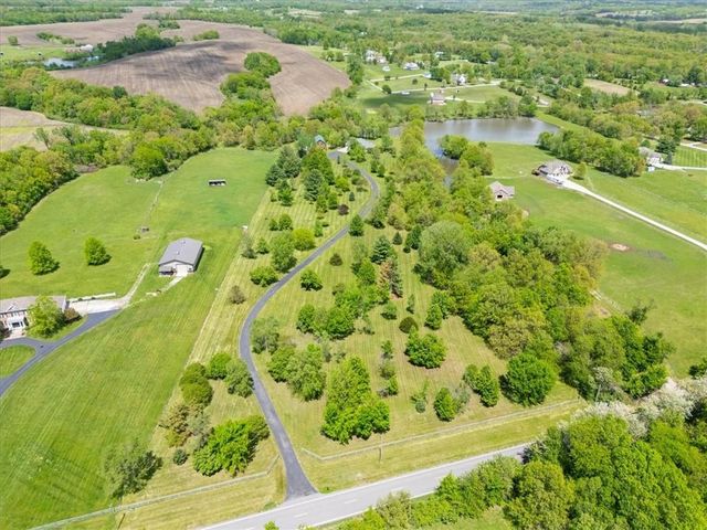 12406 NE 172nd Street, Kearney, MO 64060