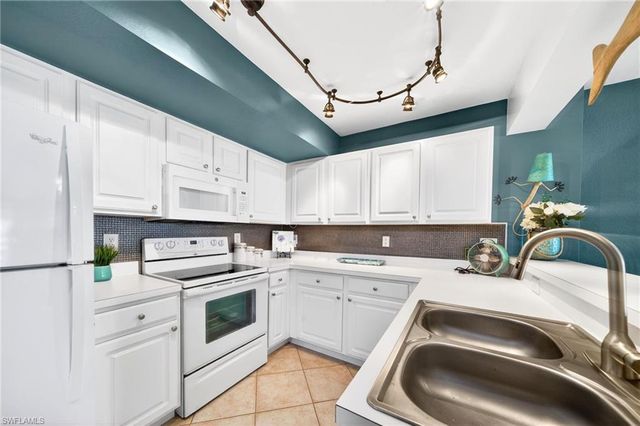 4135 Residence DR 602, Fort Myers, FL 33901