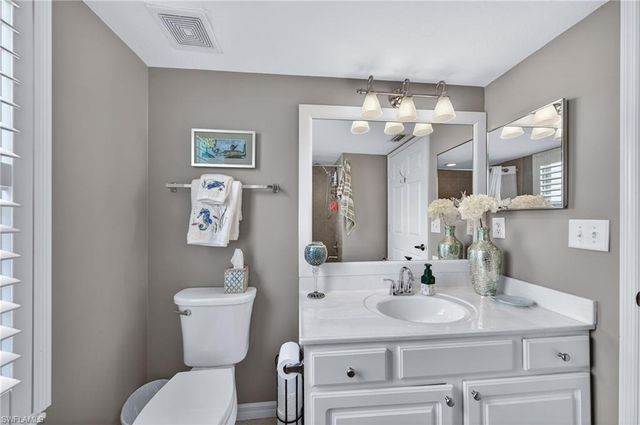 4135 Residence DR 602, Fort Myers, FL 33901