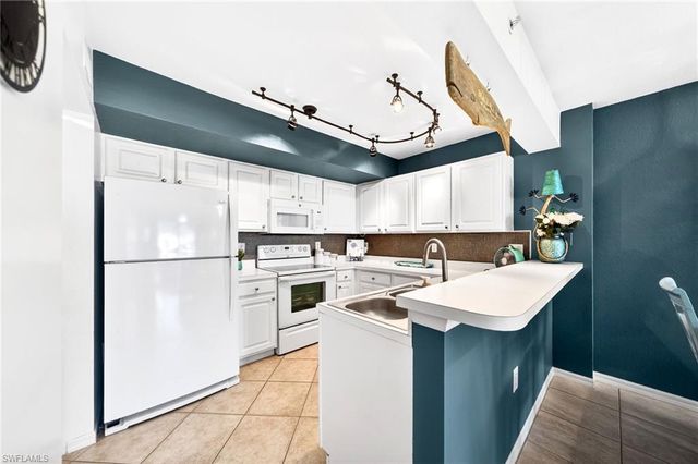 4135 Residence DR 602, Fort Myers, FL 33901