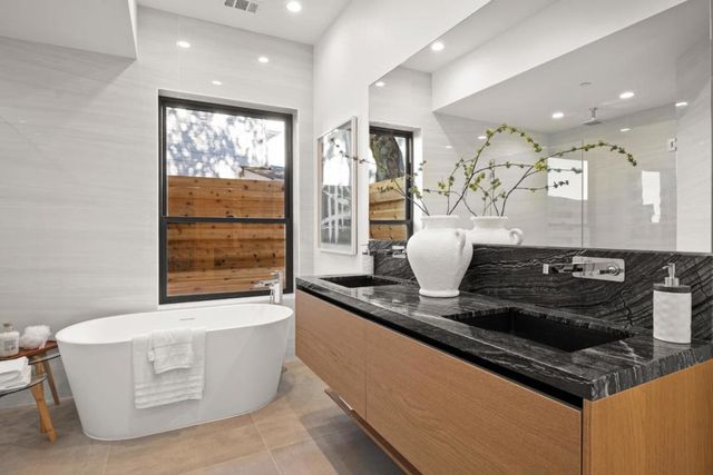 3724 Laurel Way, Redwood City, CA 94062