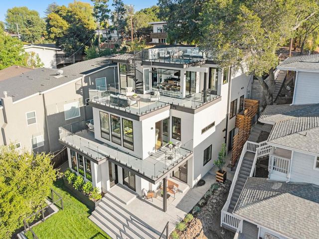 3724 Laurel Way, Redwood City, CA 94062
