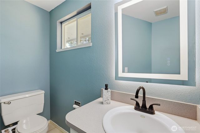 1875 NE Bentley Drive, Bremerton, WA 98311