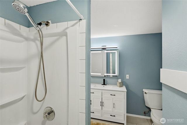1875 NE Bentley Drive, Bremerton, WA 98311