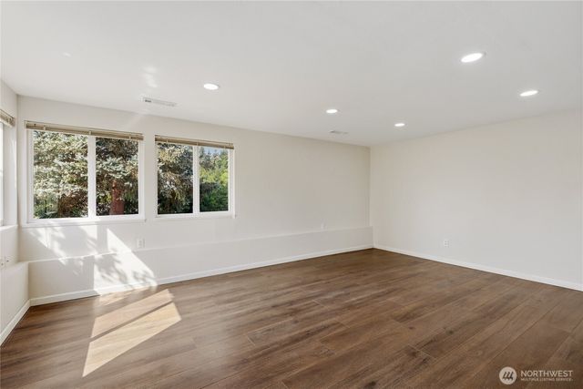 1875 NE Bentley Drive, Bremerton, WA 98311