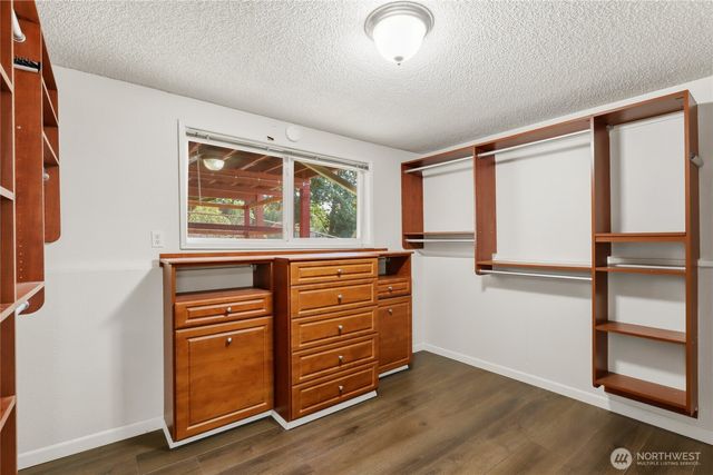 1875 NE Bentley Drive, Bremerton, WA 98311