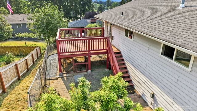 1875 NE Bentley Drive, Bremerton, WA 98311