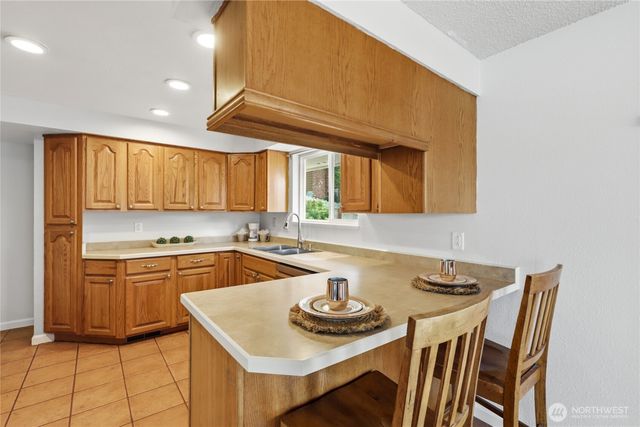 1875 NE Bentley Drive, Bremerton, WA 98311