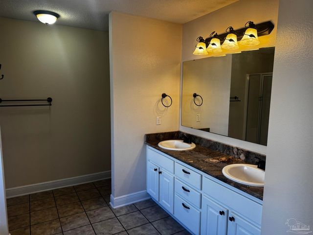 3313 Pitcher Plant Cir, Pensacola, FL 32506