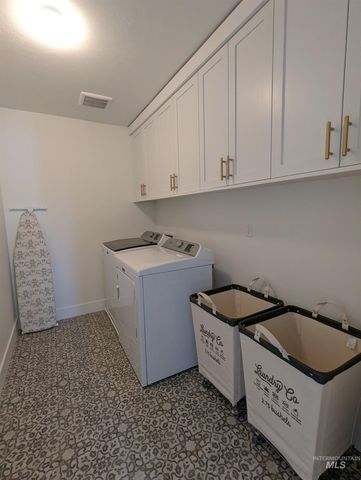 2008 W Concha St., Middleton, ID 83644