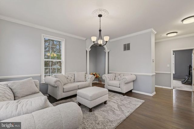 8020 POHICK RD, Springfield, VA 22153