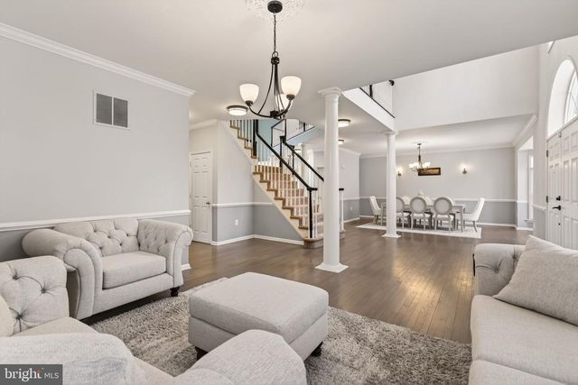 8020 POHICK RD, Springfield, VA 22153