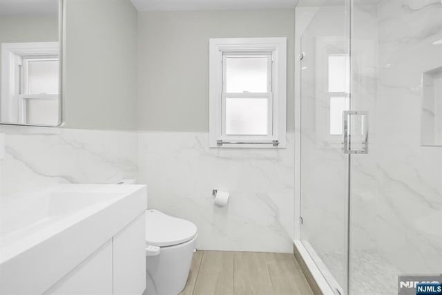 475 Cedar Lane, Paramus, NJ 07652