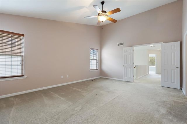5039 Dale Trail, Upper Macungie Twp, PA 18104