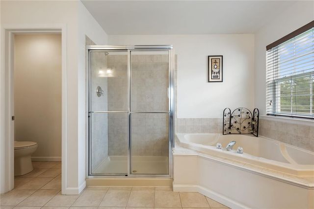 5039 Dale Trail, Upper Macungie Twp, PA 18104