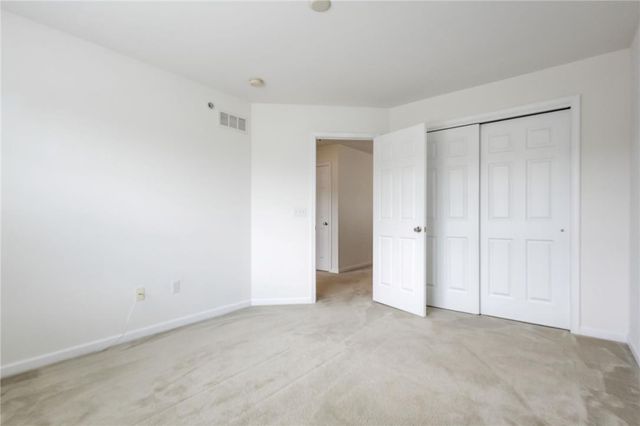 5039 Dale Trail, Upper Macungie Twp, PA 18104