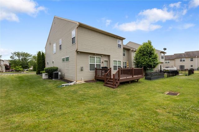 5039 Dale Trail, Upper Macungie Twp, PA 18104