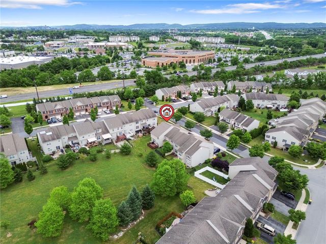 5039 Dale Trail, Upper Macungie Twp, PA 18104