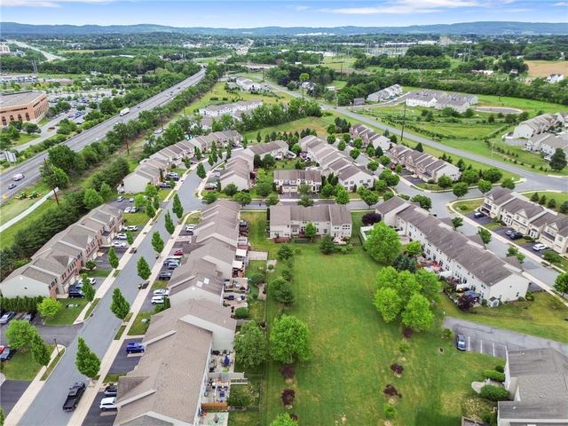 5039 Dale Trail, Upper Macungie Twp, PA 18104