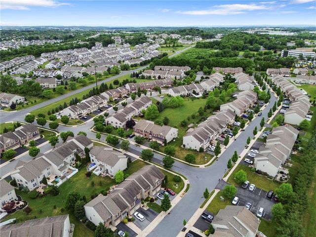 5039 Dale Trail, Upper Macungie Twp, PA 18104