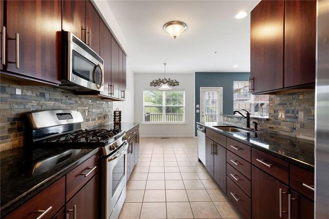 5039 Dale Trail, Upper Macungie Twp, PA 18104