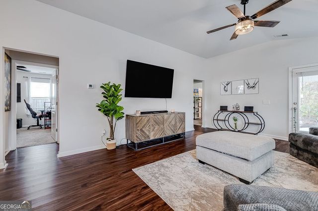 39 Blackberry Circle, Guyton, GA 31312