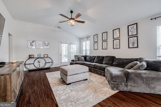 39 Blackberry Circle, Guyton, GA 31312