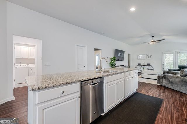 39 Blackberry Circle, Guyton, GA 31312