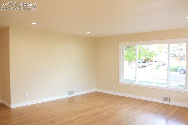 2029 Hollywood Drive, Pueblo, CO 81005