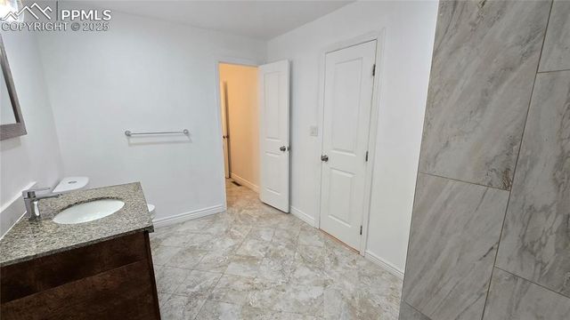 2029 Hollywood Drive, Pueblo, CO 81005