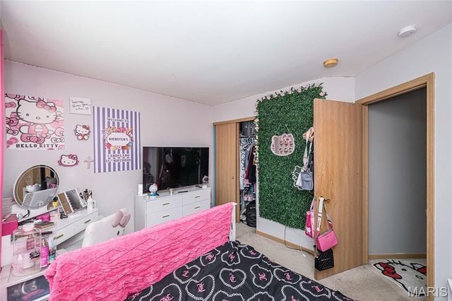 4617 Richmond Forest Drive, Florissant, MO 63034