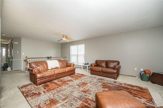 4617 Richmond Forest Drive, Florissant, MO 63034