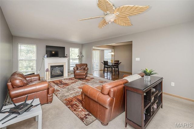 4617 Richmond Forest Drive, Florissant, MO 63034