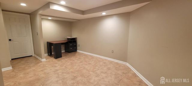 24 Cotoneaster Court, South Brunswick, NJ 08852