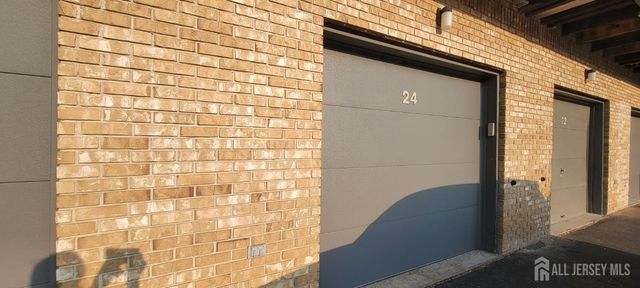 24 Cotoneaster Court, South Brunswick, NJ 08852