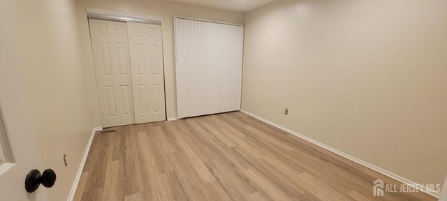 24 Cotoneaster Court, South Brunswick, NJ 08852