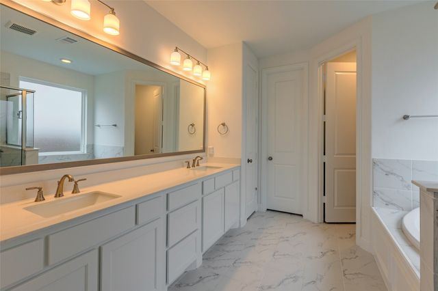 3573 Damsel Brooke Street, Lewisville, TX 75056