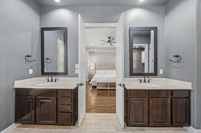 2709 Arabelle Grove, Houston, TX 77007