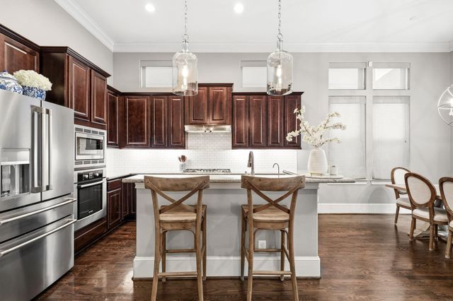 2709 Arabelle Grove, Houston, TX 77007