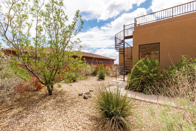 309 E 400 N, Ivins, UT 84738