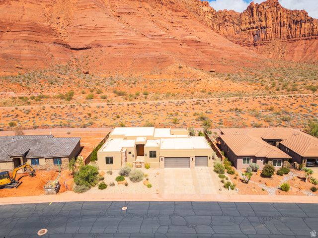 309 E 400 N, Ivins, UT 84738