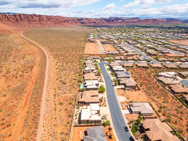 309 E 400 N, Ivins, UT 84738