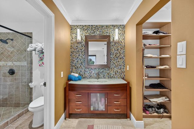 2754 Deer Creek Kelly Brooke Lane, Deerfield Beach, FL 33442