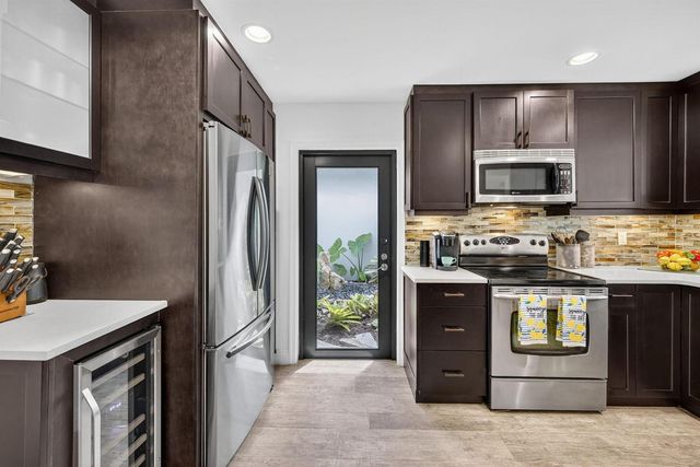 2754 Deer Creek Kelly Brooke Lane, Deerfield Beach, FL 33442