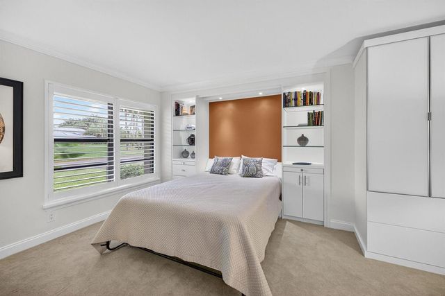 2754 Deer Creek Kelly Brooke Lane, Deerfield Beach, FL 33442