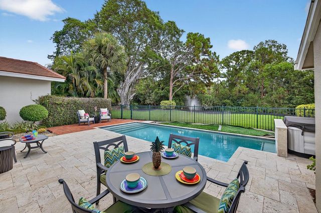 2754 Deer Creek Kelly Brooke Lane, Deerfield Beach, FL 33442