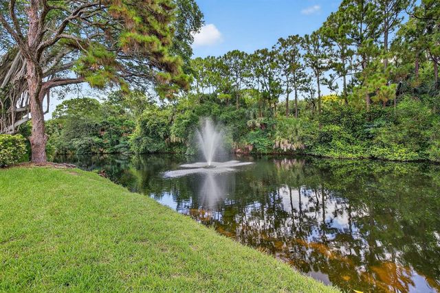 2754 Deer Creek Kelly Brooke Lane, Deerfield Beach, FL 33442