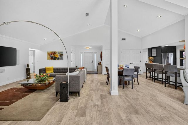 2754 Deer Creek Kelly Brooke Lane, Deerfield Beach, FL 33442